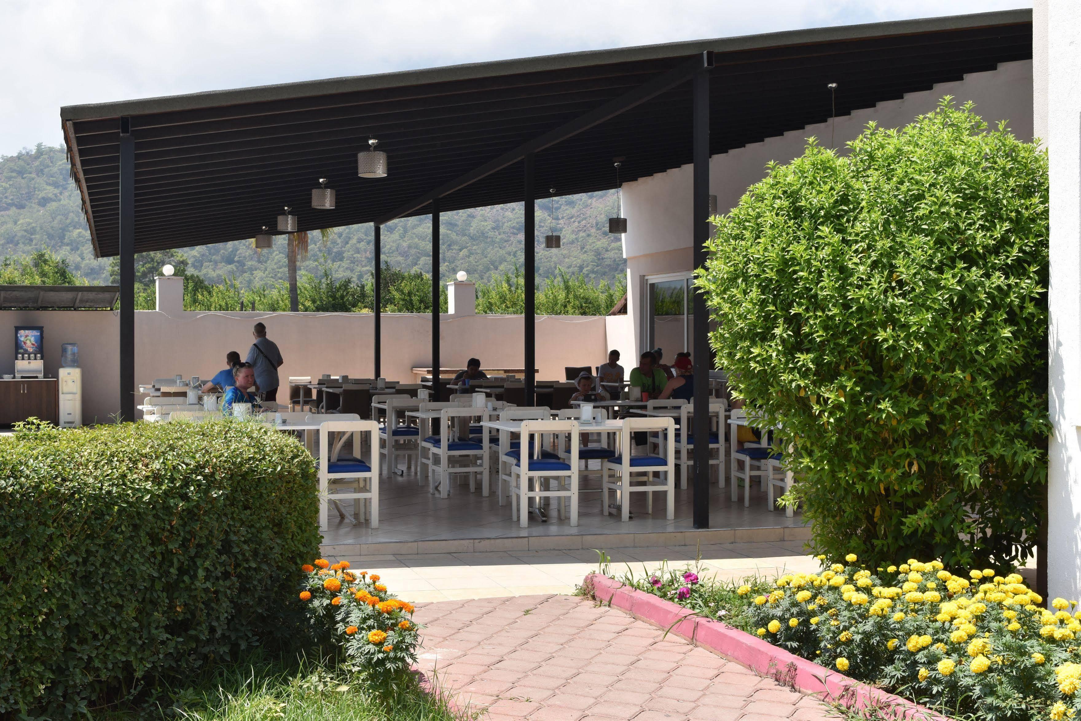 Ares Hotel Kemer Exterior photo